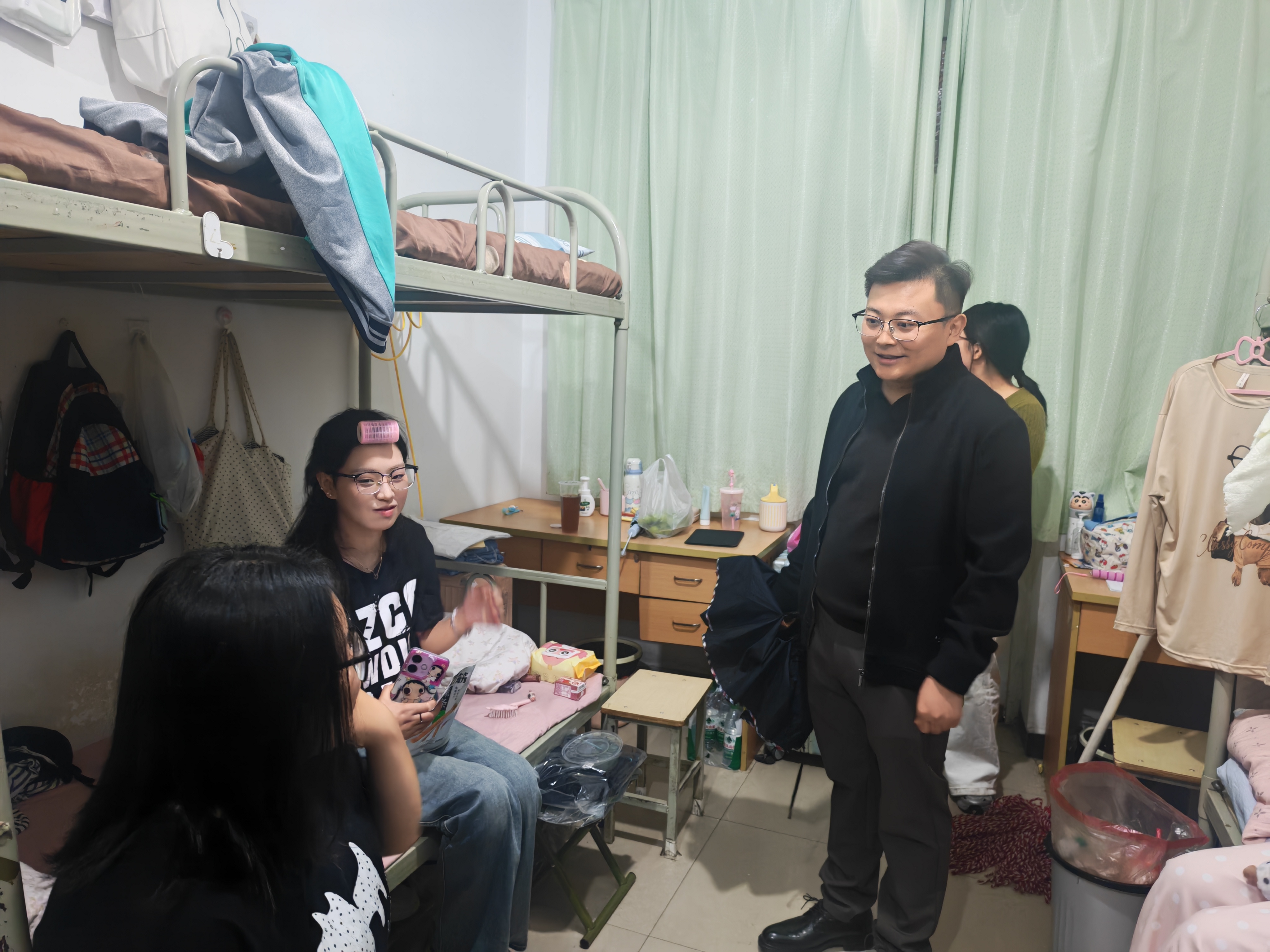 003ffe7927efddcbd2a92a59f5789477.jpg